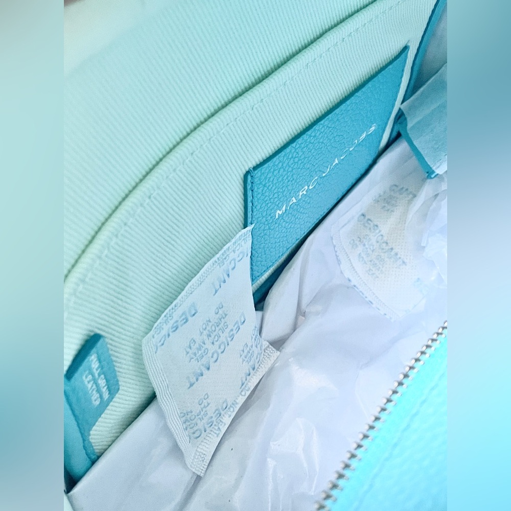 ❌SOLD❌ New Marc Jacobs Small Tote Bag Leather Pool Blue - Picture 8 of 12
